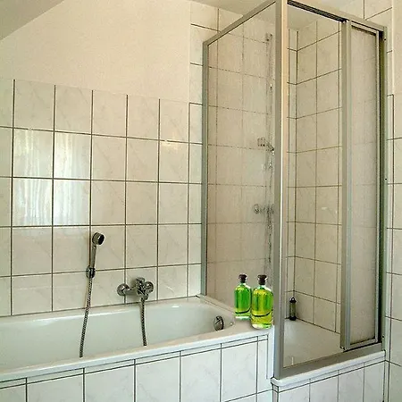 49 Landhaus Hotel 3*